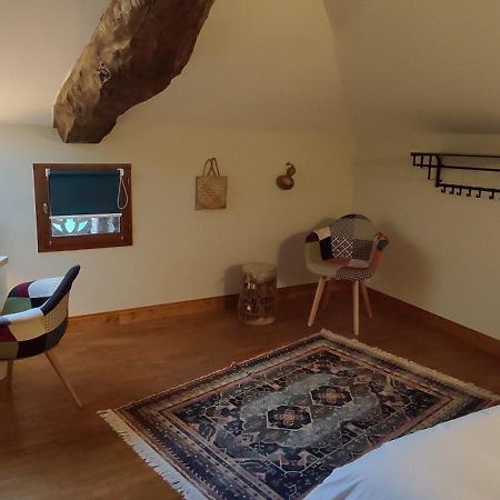 Domaine Les Garrigues Bed and Breakfast Puygaillard-de-Quercy Eksteriør billede