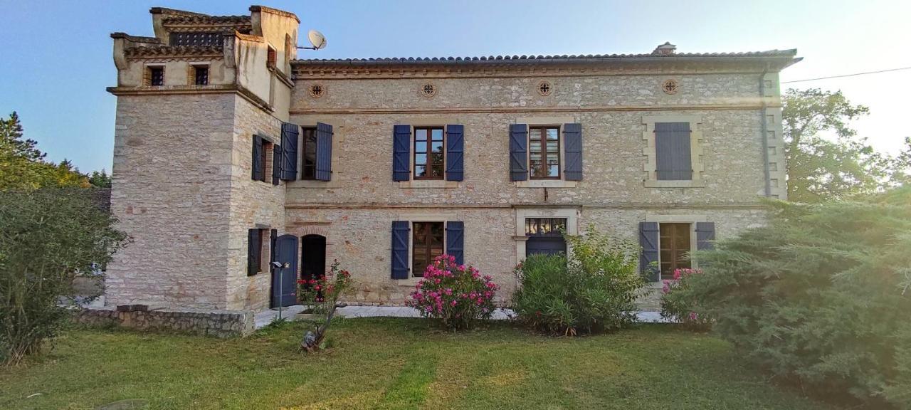 Domaine Les Garrigues Bed and Breakfast Puygaillard-de-Quercy Eksteriør billede