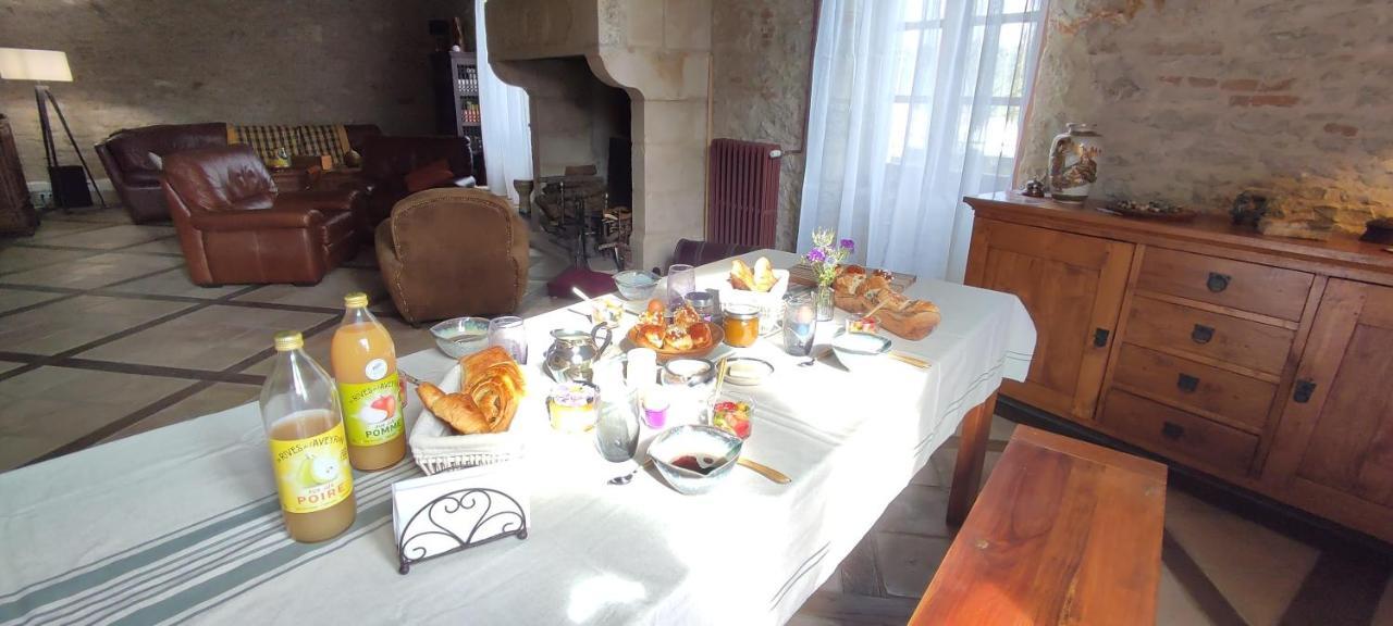 Domaine Les Garrigues Bed and Breakfast Puygaillard-de-Quercy Eksteriør billede