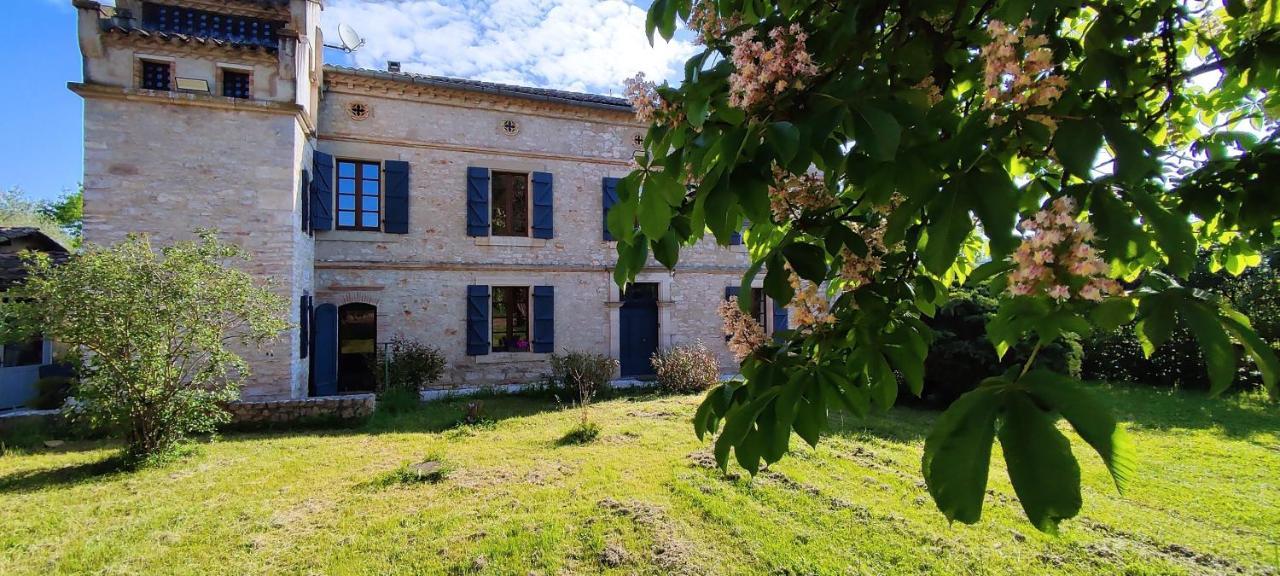 Domaine Les Garrigues Bed and Breakfast Puygaillard-de-Quercy Eksteriør billede