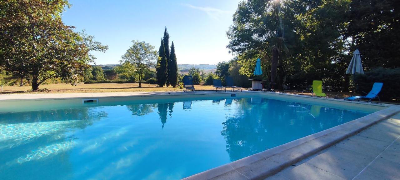 Domaine Les Garrigues Bed and Breakfast Puygaillard-de-Quercy Eksteriør billede